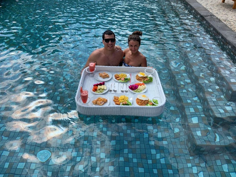 Arta Garden Guest House & Hostel 1