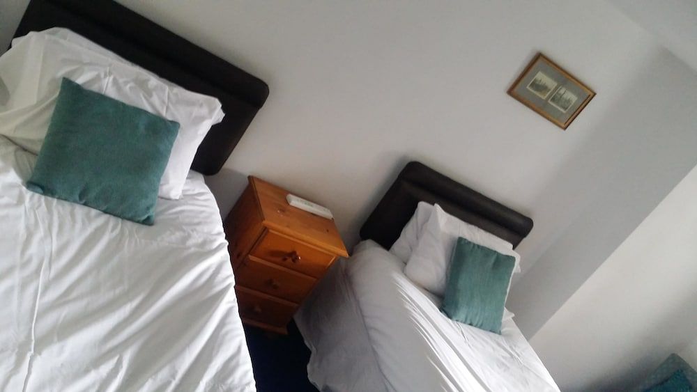 The Bell Country Inn 2