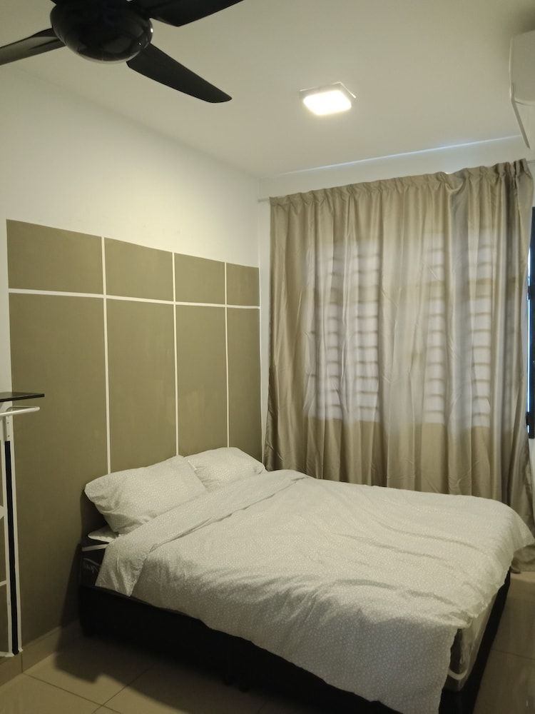 Gosh Desaru Bed Space 2