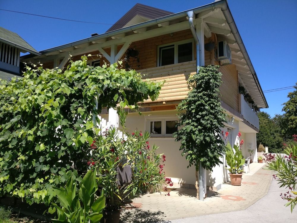 House Magdić Plitvice 3 étoiles à Rakovica