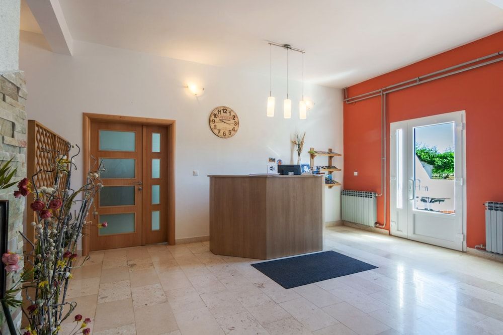 Bed & Breakfast Maki 3