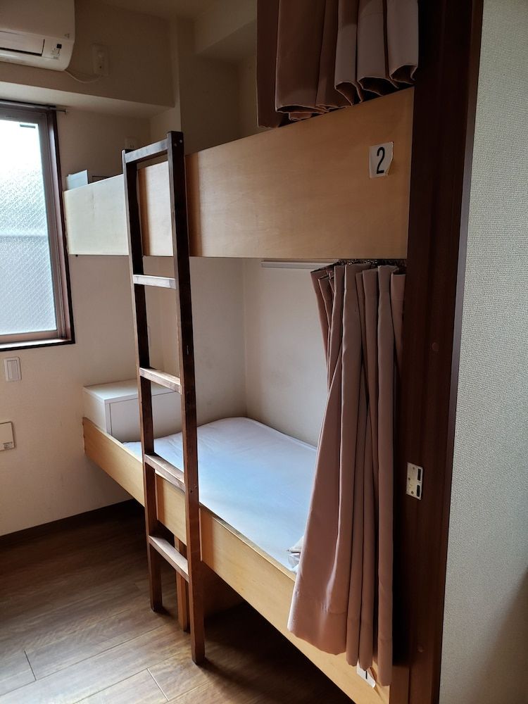 Yamate Rest House - Hostel, Caters to Men 3