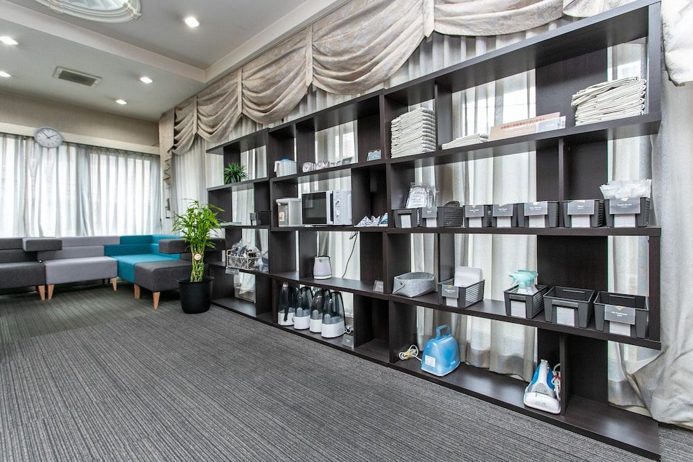 OYO Hotel Arflex Tokuyamaekimae Shunan Miyuki-dori 3