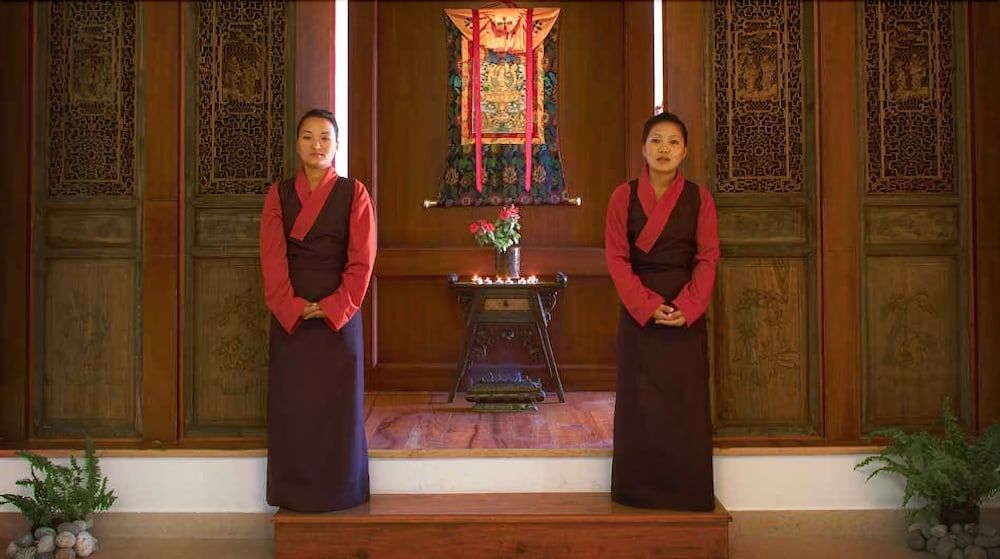 The Chumbi Mountain Retreat 2