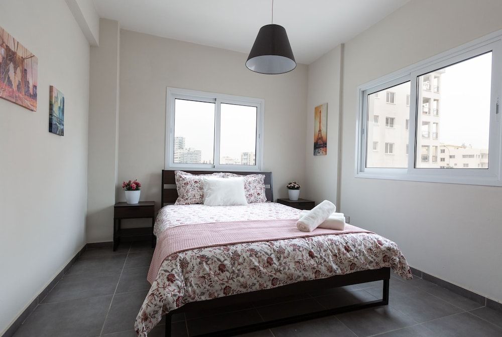 Laila's Pool Apartments 2