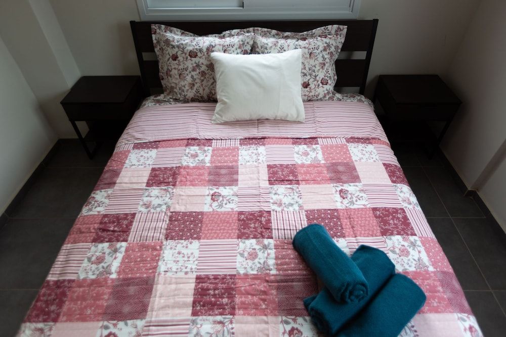 Laila's Pool Apartments 3