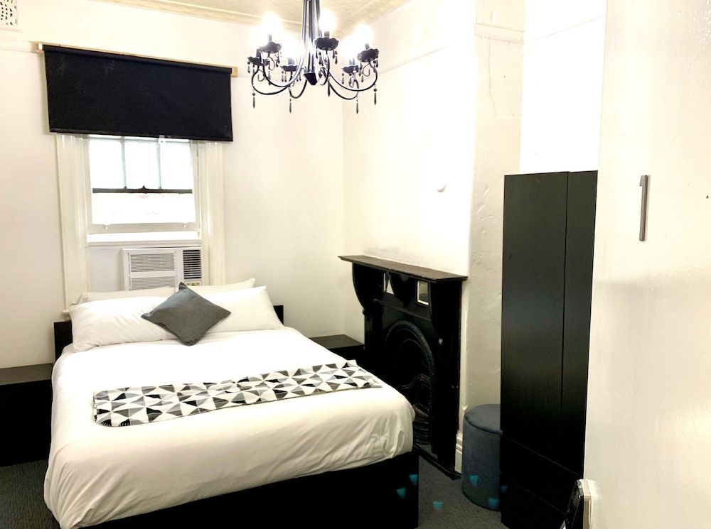 The Lady Hampshire 2