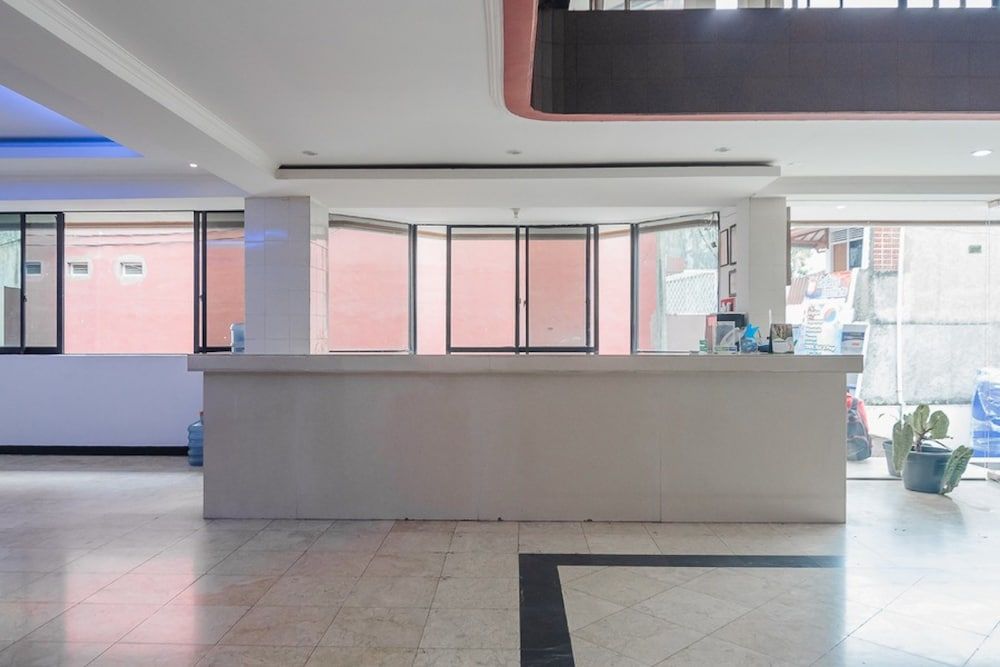 RedDoorz near Stasiun Kota Sukabumi 3