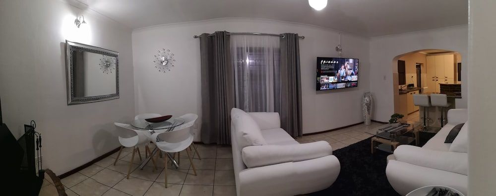 TwinnPalms Accommodation