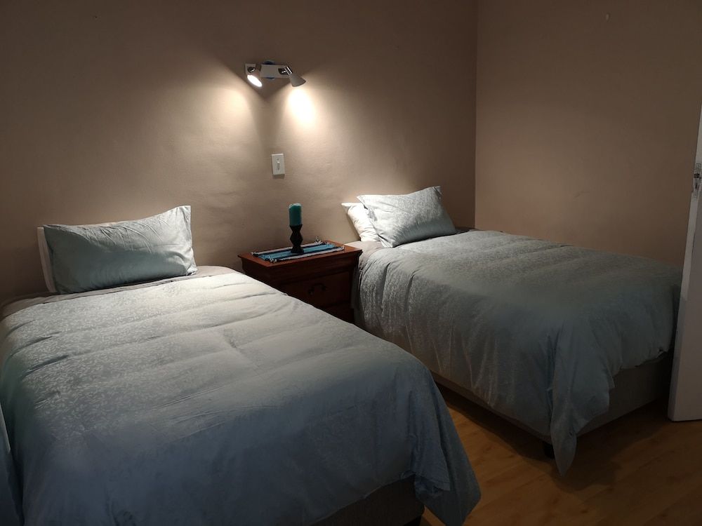 TwinnPalms Accommodation 3