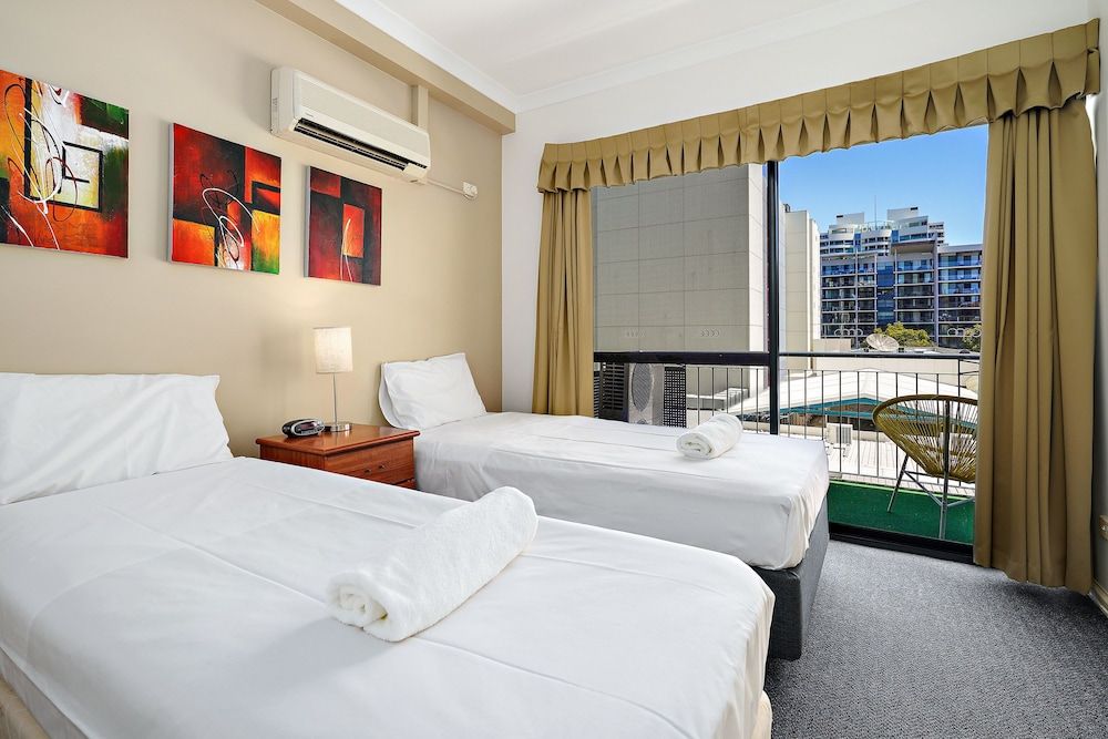 Perth City Lux Apartments 2 Perth City Lux Apartments 2