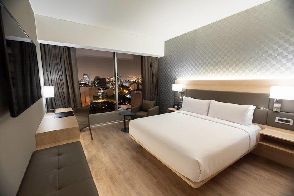 AC Hotel by Marriott Lima Miraflores 2