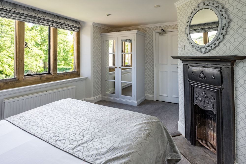 Fischers Baslow Hall 2