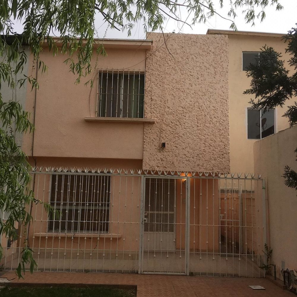 Blanquita Consulado Casa de Lujo 1