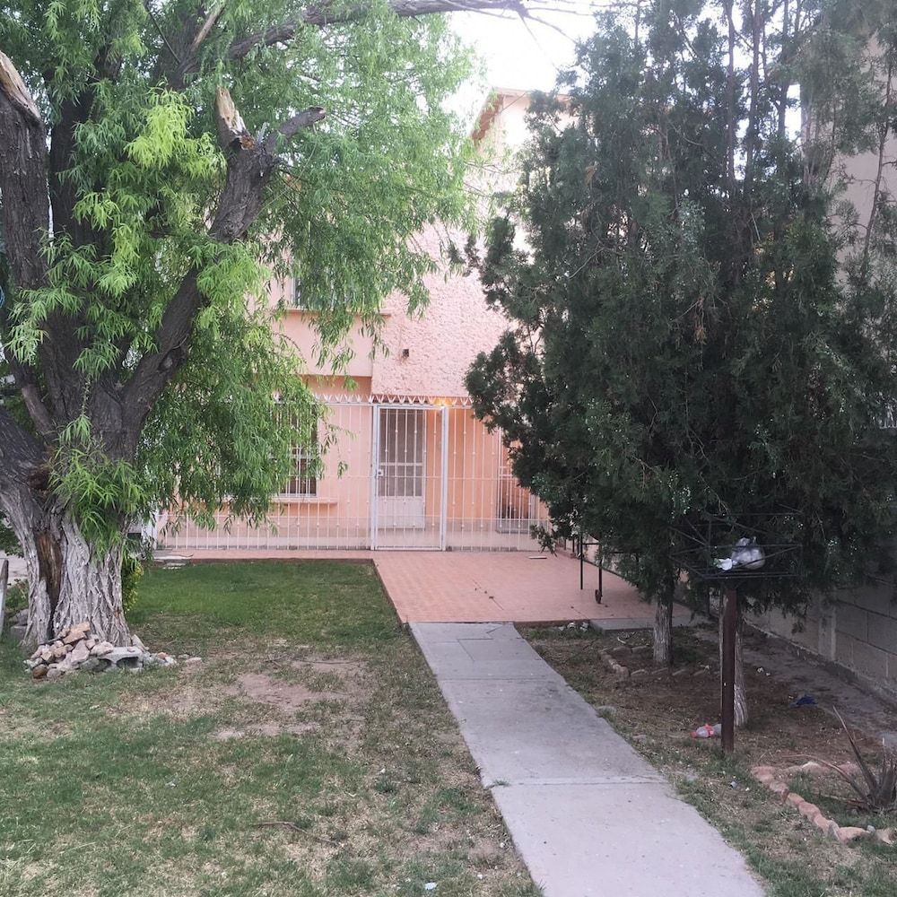 Blanquita Consulado Casa de Lujo 2