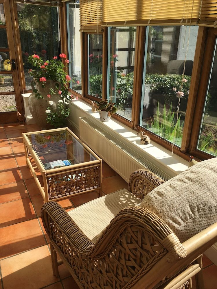 Rock House Bed & Breakfast 3