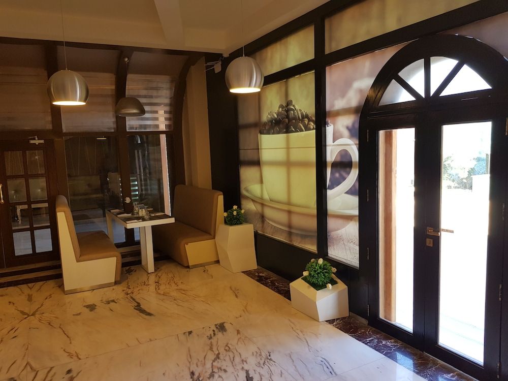 Saif Boutique Hotel International 3