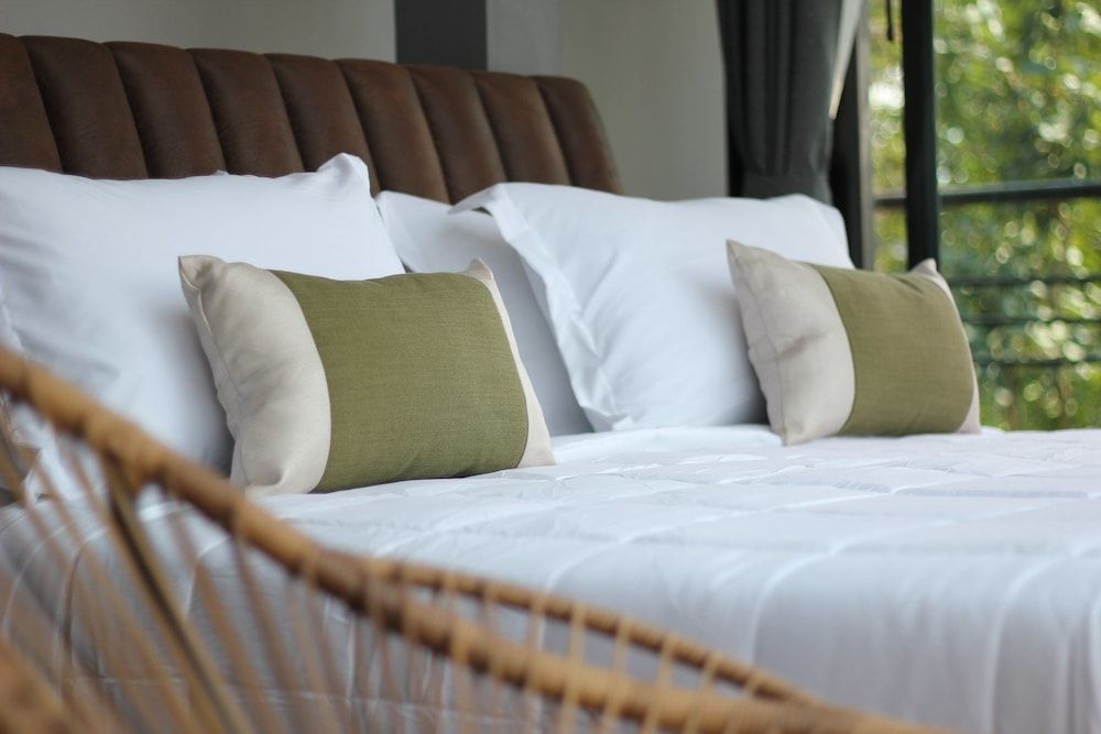 Canvas Family Home 3