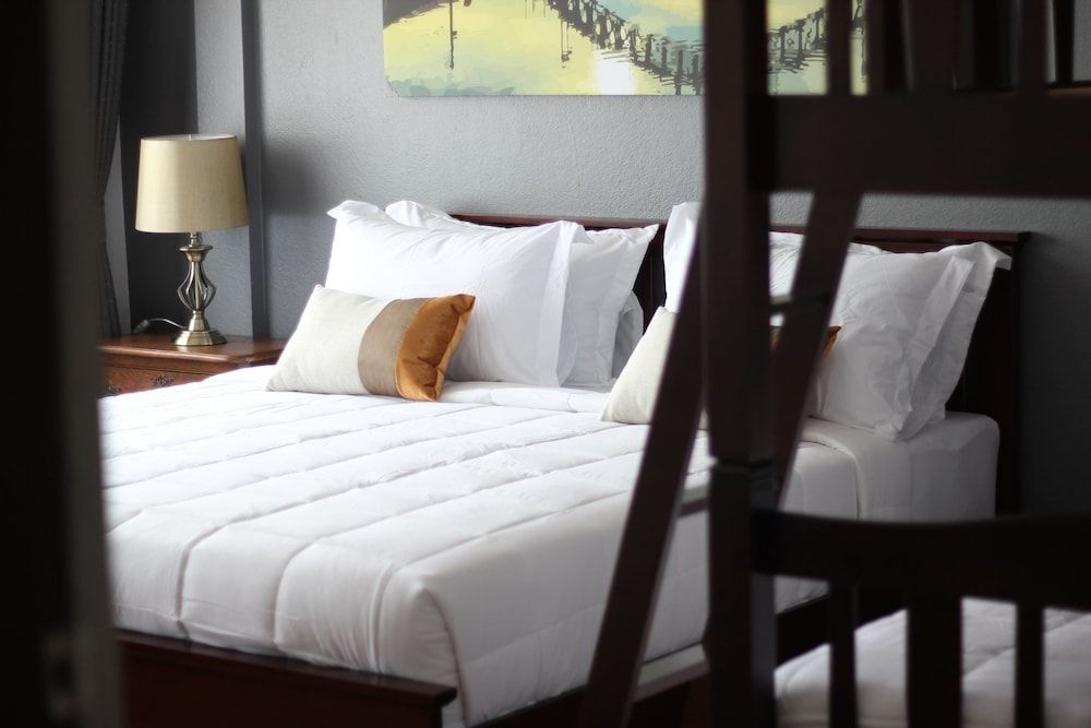 Canvas Family Home 2