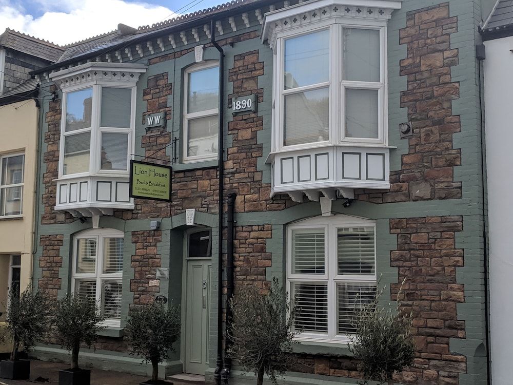 Lion House Bed and Breakfast 1