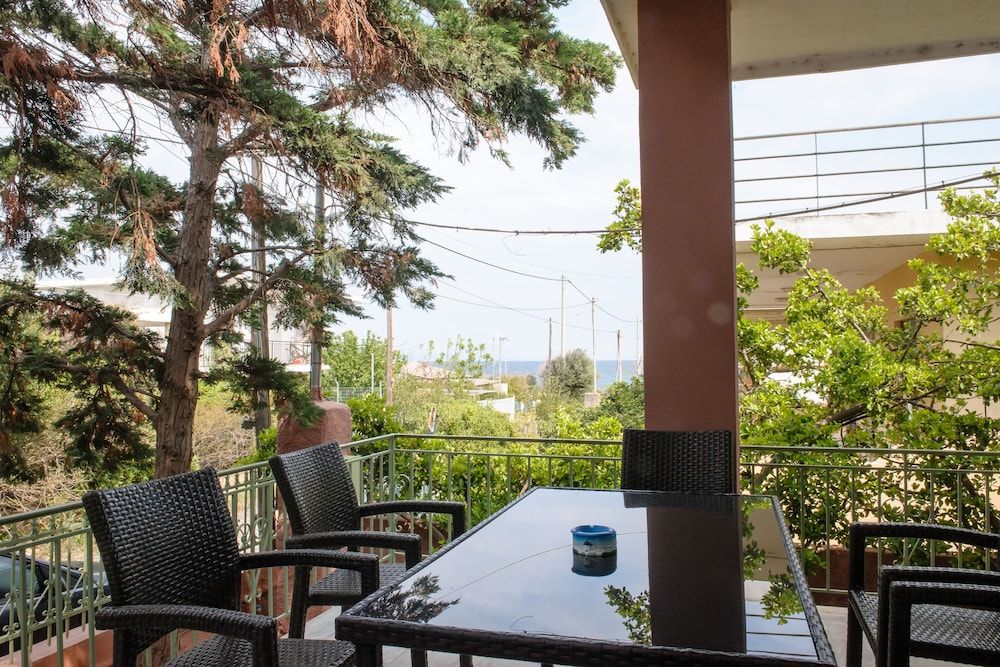 Peris Beach Villa near athens Airport