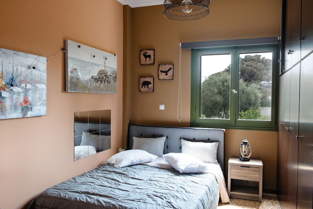 Peris Beach Villa near athens Airport 3