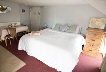 Spoon and the Stars Hostel 2