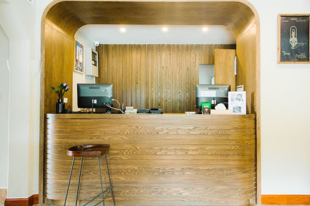 Floral Hotel Lushan Yiduoyunshang Resort 2