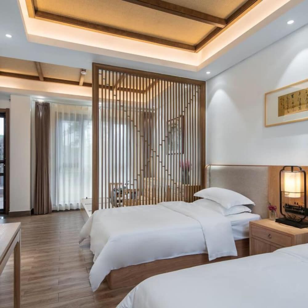 Floral Hotel Taishan Plum Garden 2