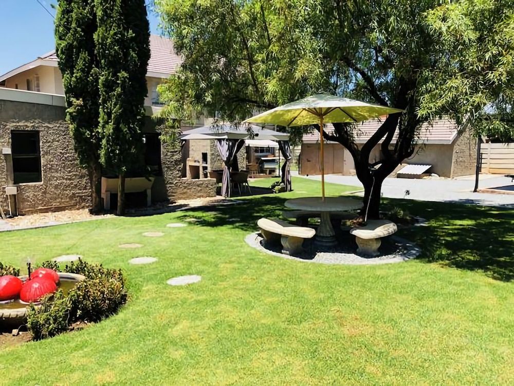 Modern Goldfields Apartments