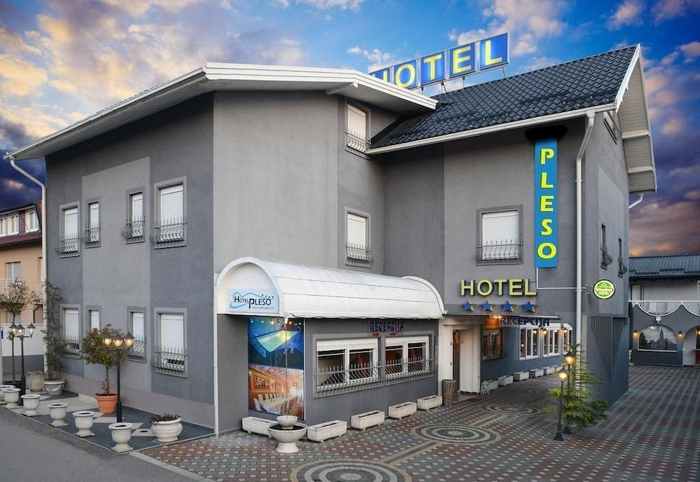 Hotel Garny Pleso 3 estrelas em Velika Gorica