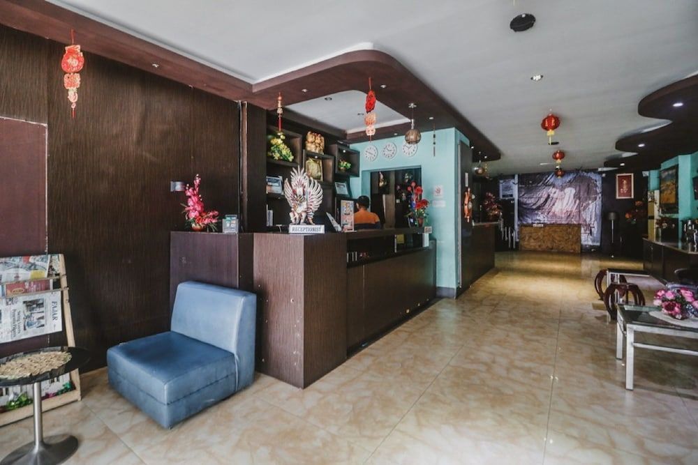 RedDoorz near Fort Rotterdam 2 2