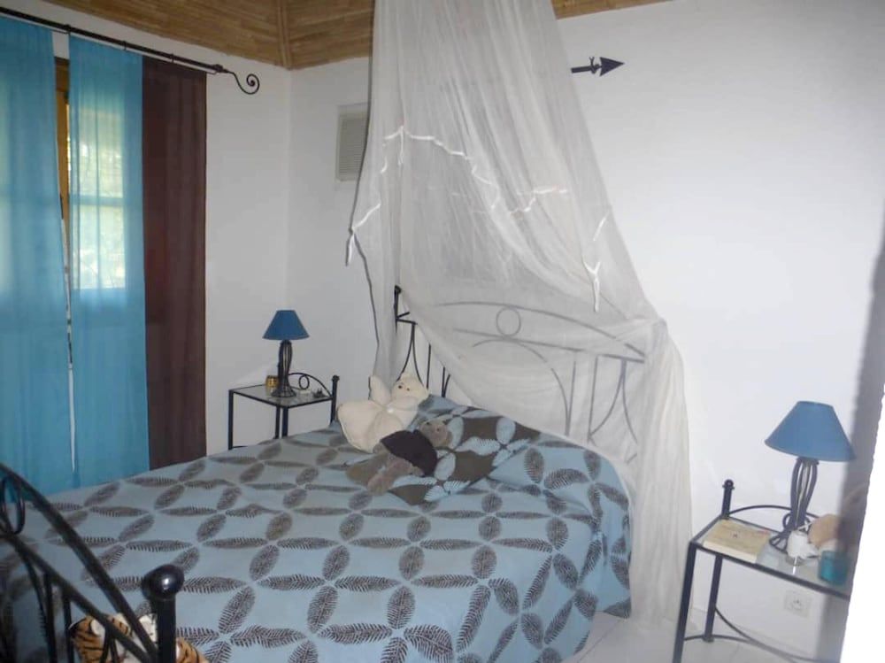 House With 3 Bedrooms in Nianing, With Pool Access, Enclosed Garden and Wifi 2