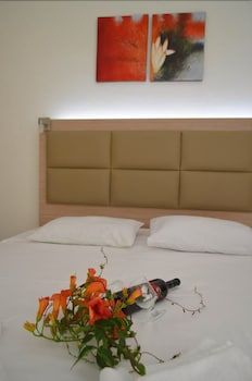 Sun Boutique Hotel - Adults Only 3