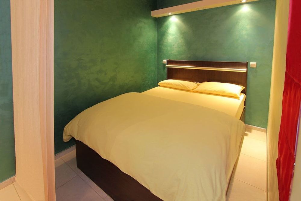 Apartments Main Street 2