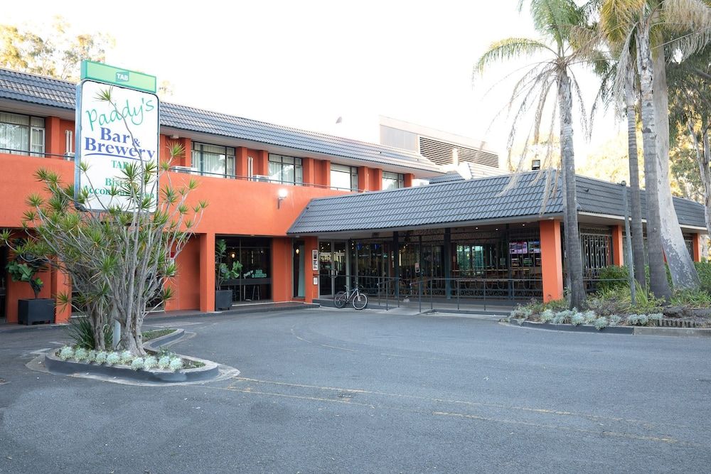 MARKETS HOTEL 1