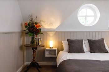 The Townhouse Sutton 2