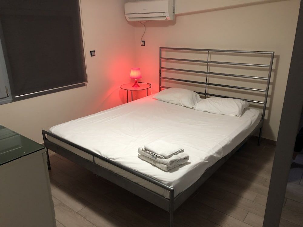 Roomotel Apartments 3