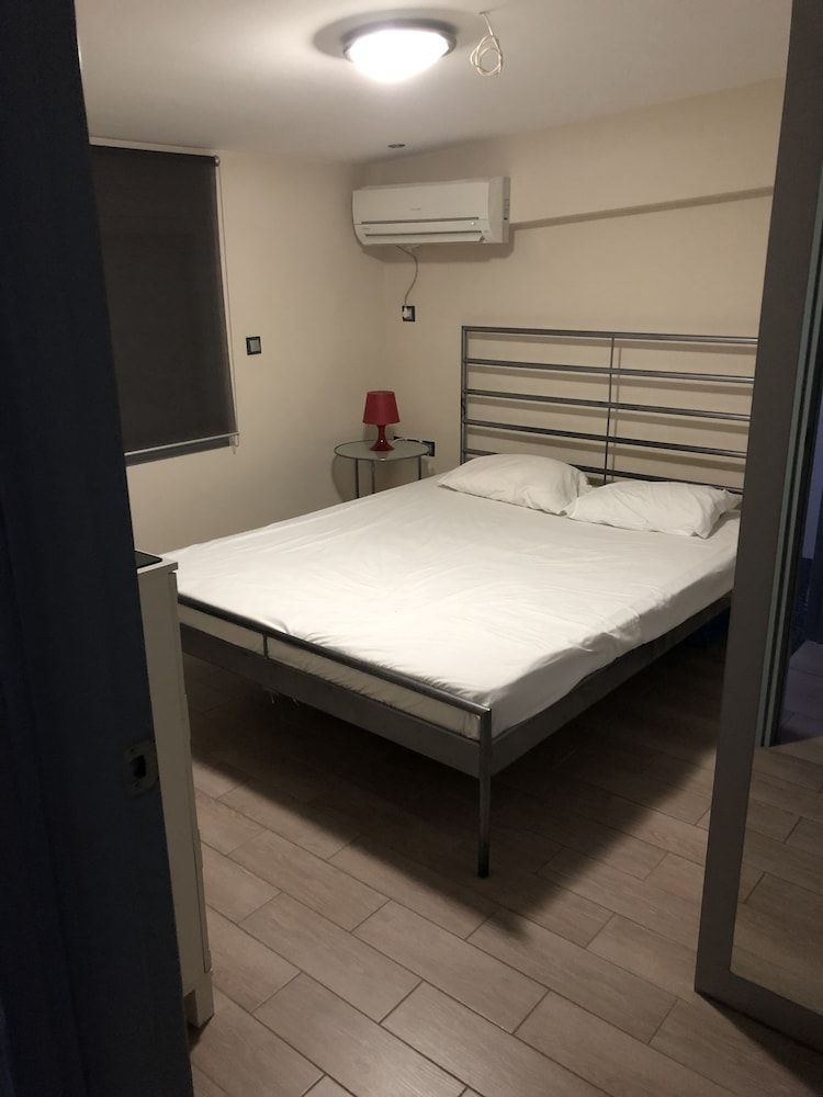 Roomotel Apartments 2