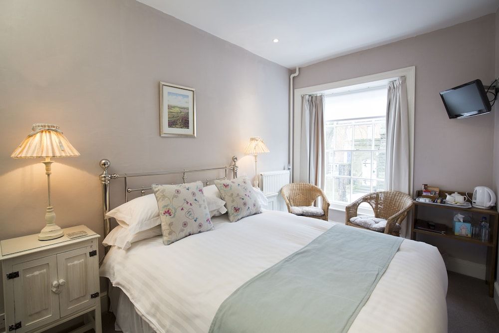 Bramwood Guest House 3