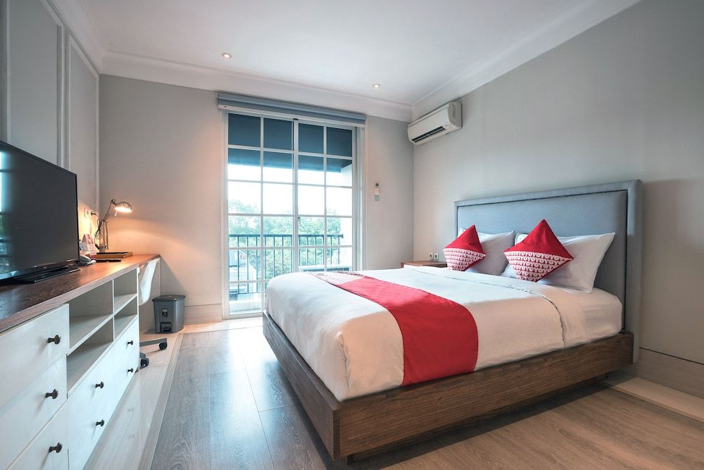 OYO 349 Havenwood Residence 1