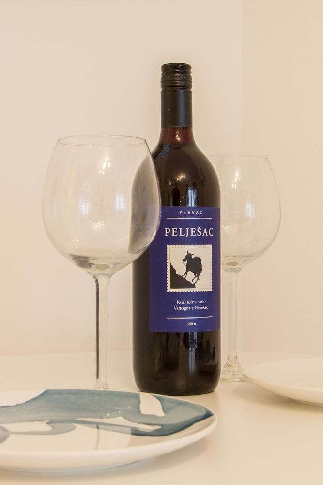 Studio Apartment Vuksa 3