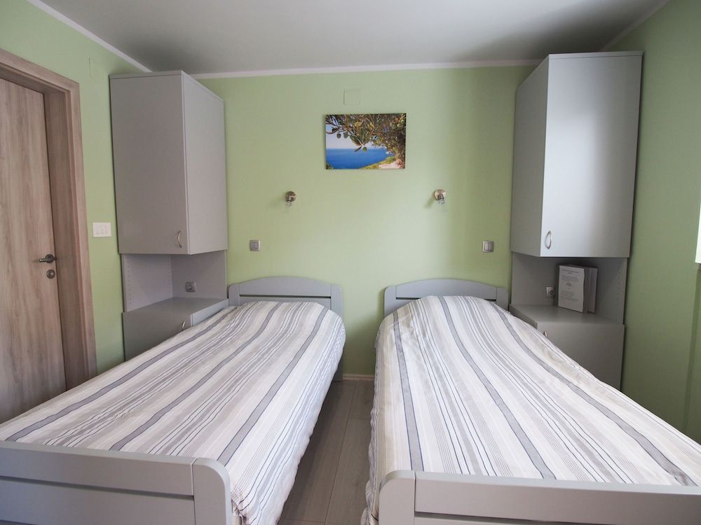 Apartments and Rooms Pavek 3