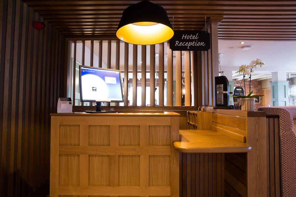 Queen Of The Loch by Marston's Inns 2