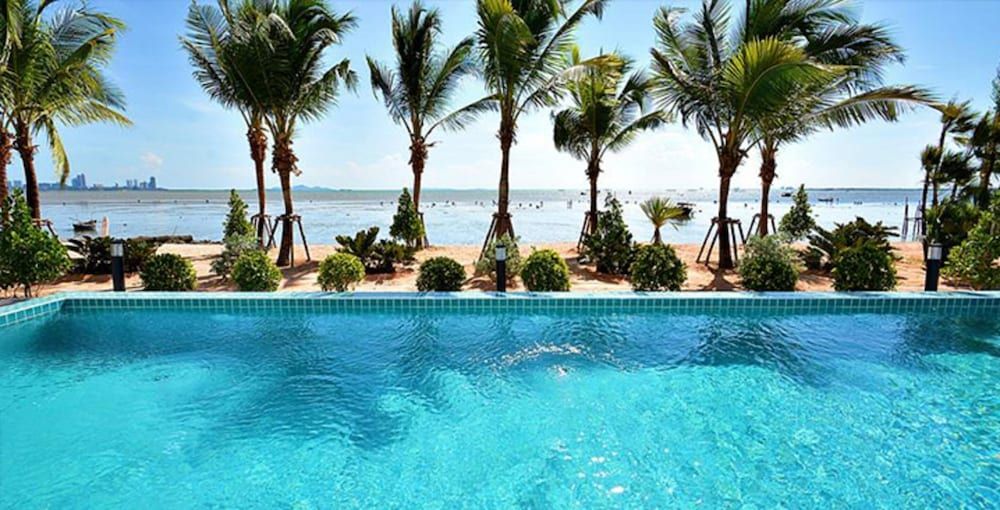 Golden Dragon Beach 1