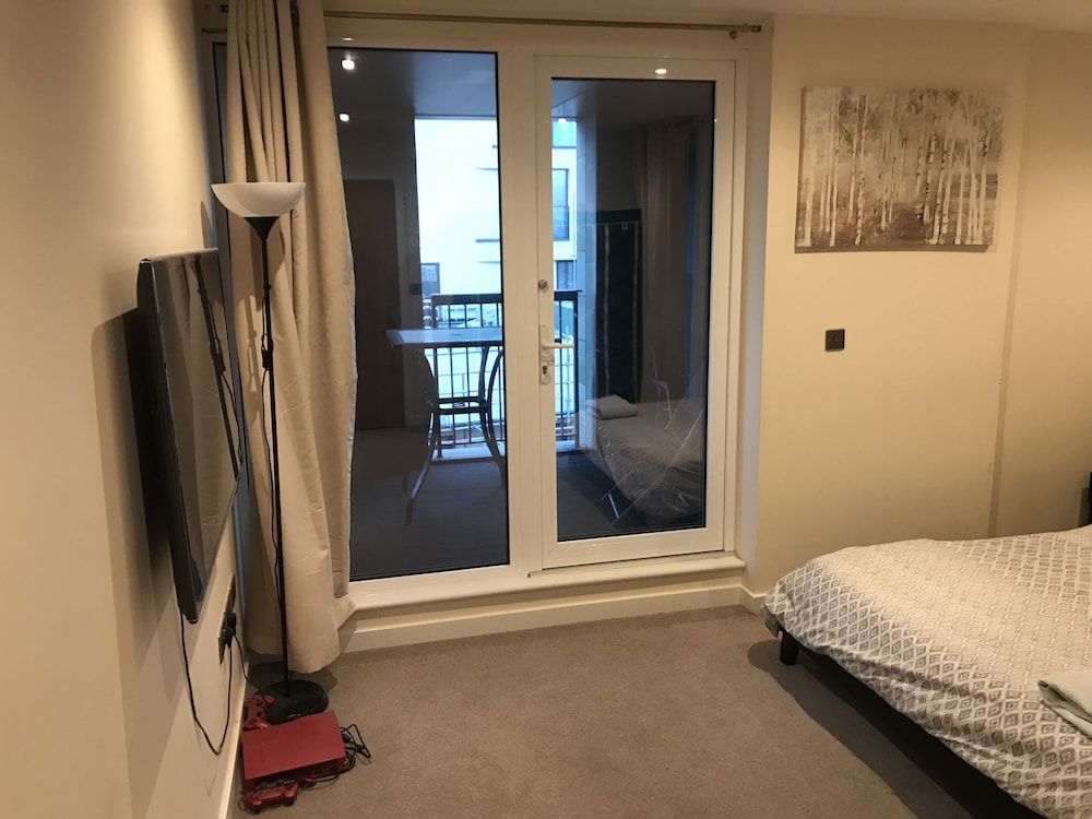 Chelmsford Service Apartment 3