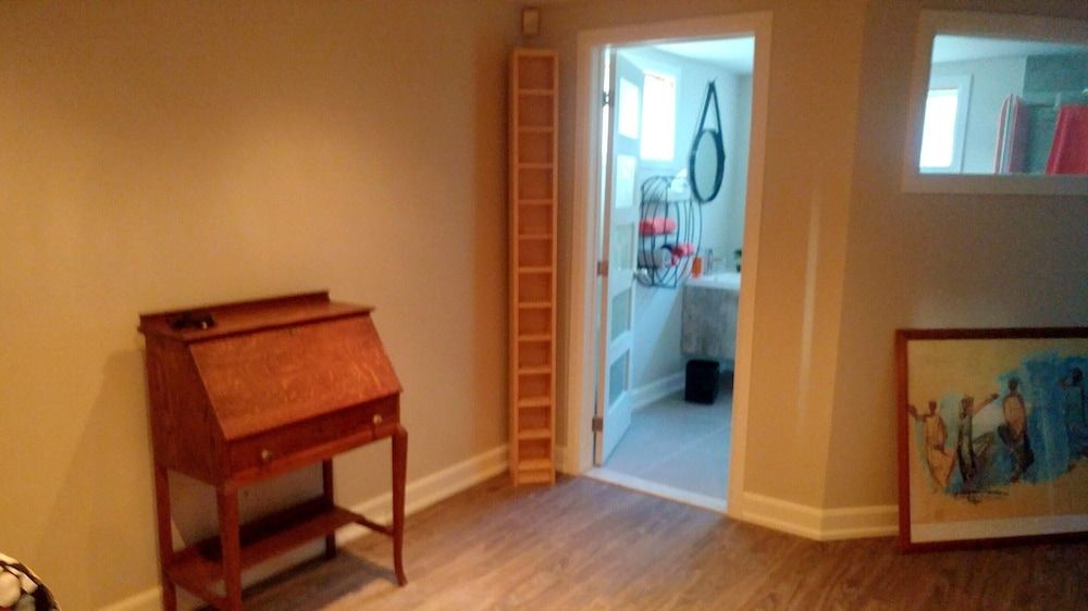 Studio in Blainville, With Enclosed Garden and Wifi 2