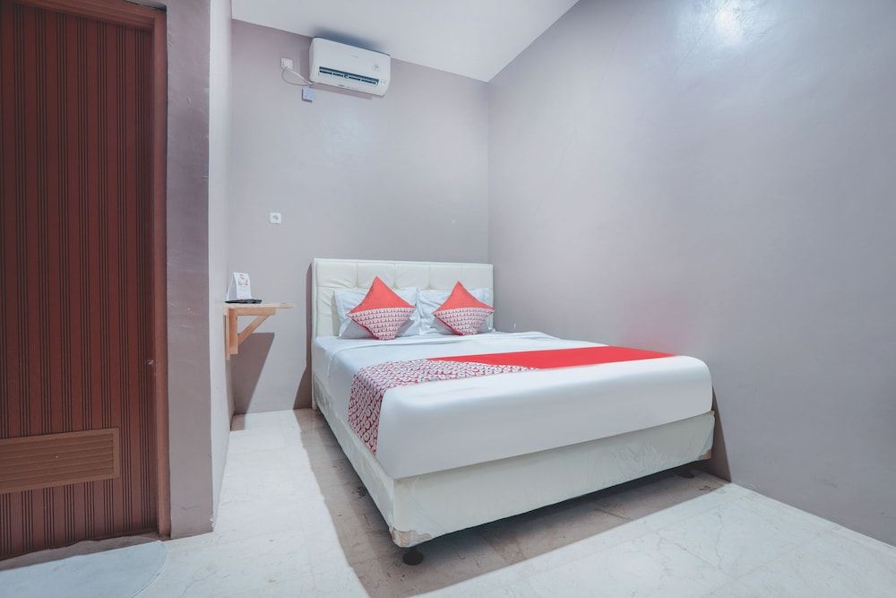 OYO 286 Haji Saaba 20 Syariah 1