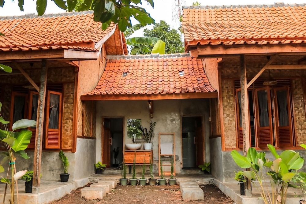 Cianjur Paddies Hostel 1