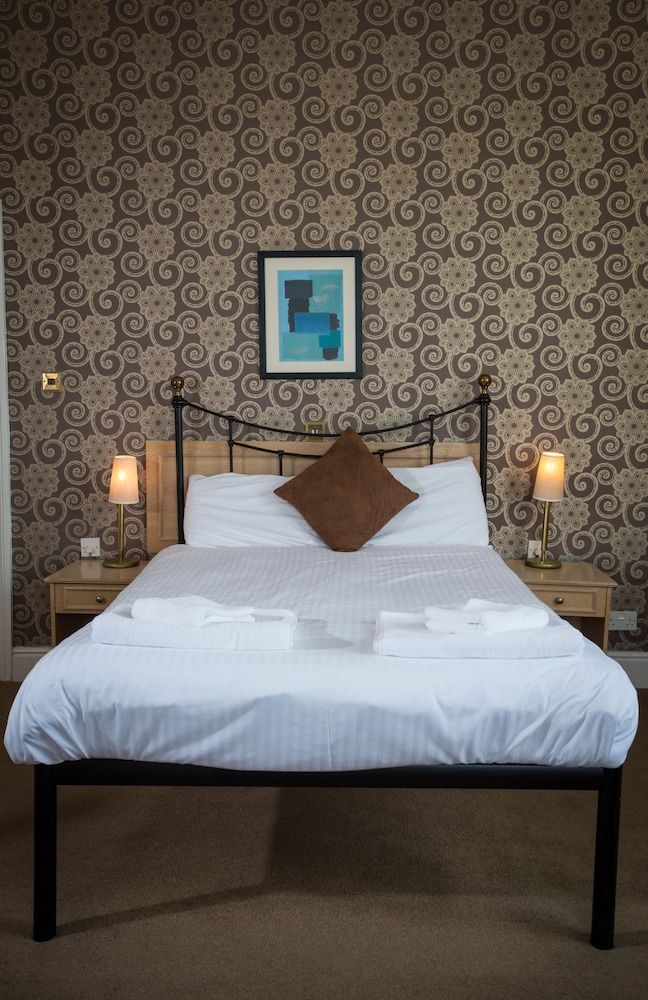 Old Colonial by Marston's Inns 3